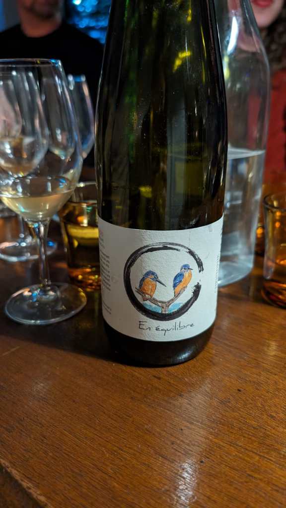 wine with bird labels on
